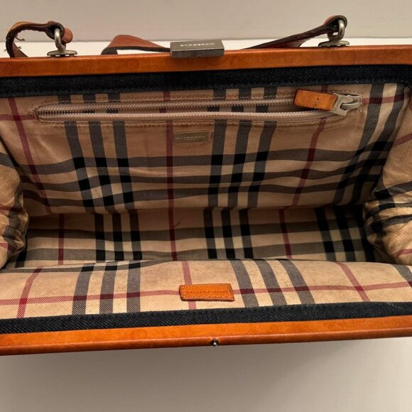 Vintage Burberry frame bag leather, denim and the check cloth. - Picture 6 of 8